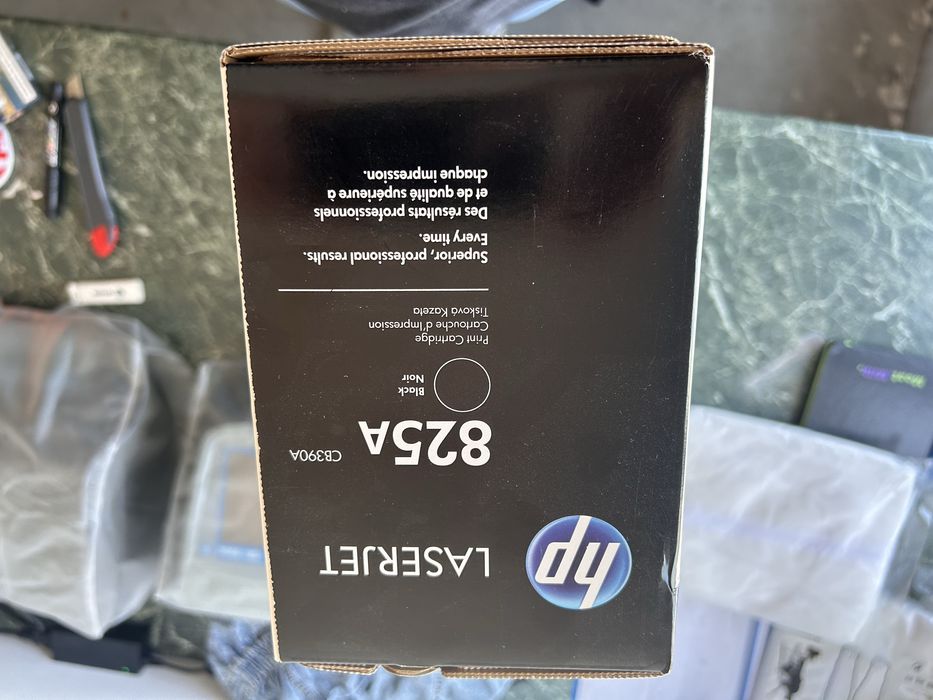 Toner negru 825A HP CB390A
