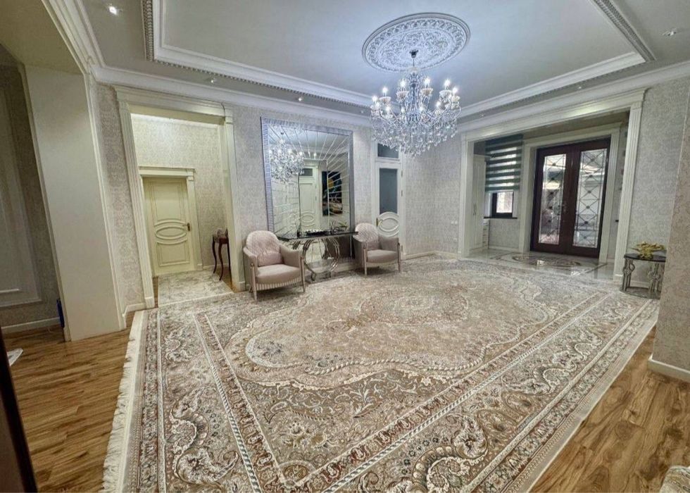 ПРОДАЕТСЯ ДОМ на Ракатбоши  Яккасарайский район с бассейном