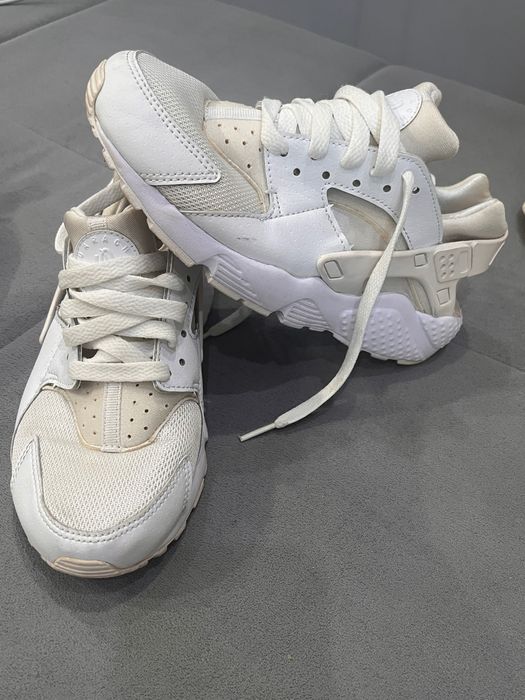 Дамски маратонки Nike