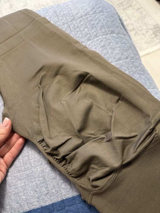 продам лосины новые