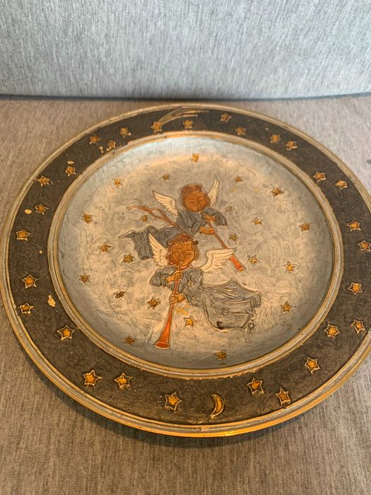 Месингова чиния за стена с ангели