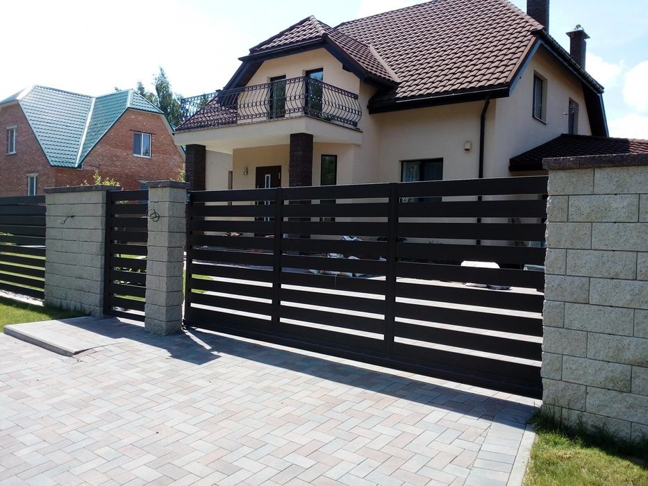 Откатные ворота и Автонавесы.