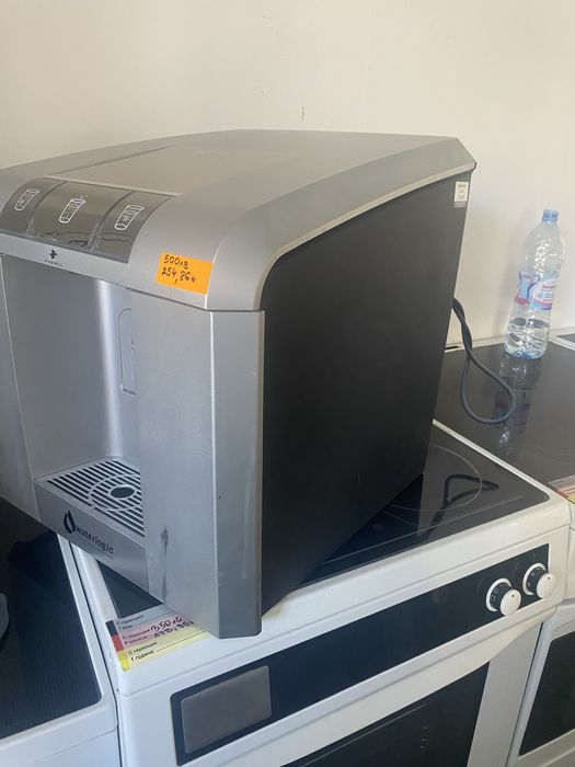 Диспенсър за филтрирана вода