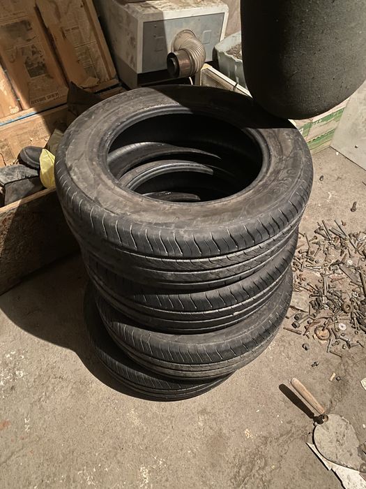 Продам диски и покрышки