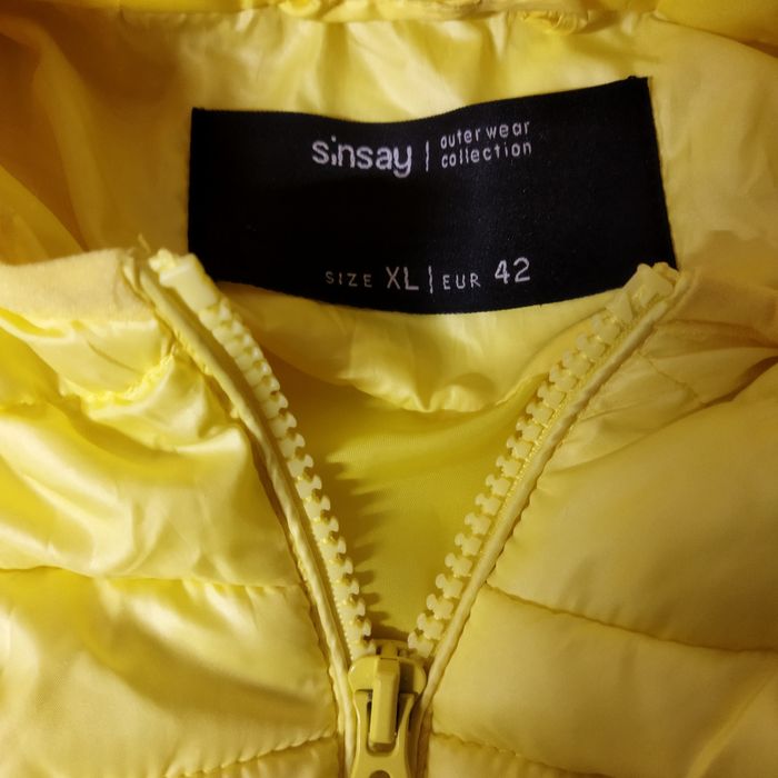 Продам женскую курточку