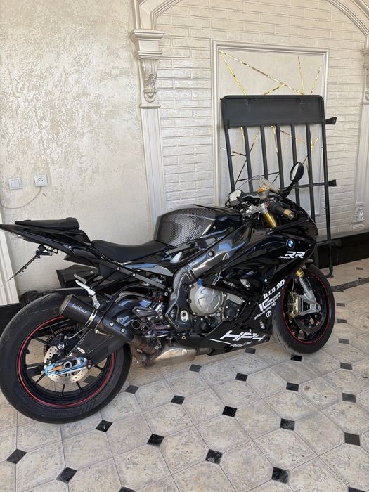 bmw s1000rr sotiladi