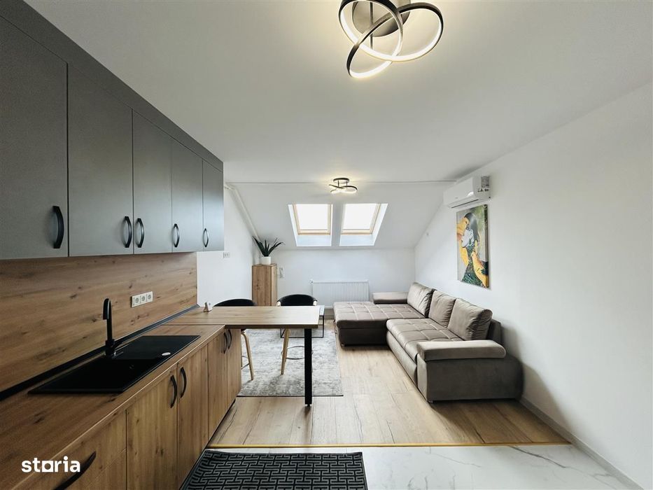 Apartament 2 camere de inchiriat | Mansarda | Bloc renovat | Lift