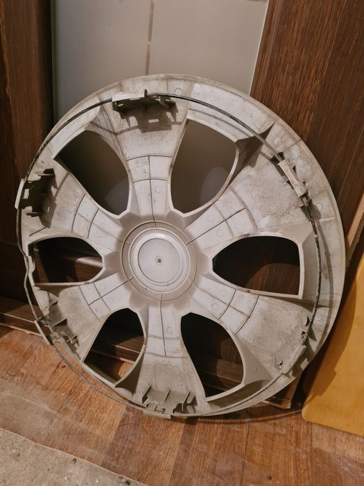 Продам колпак на Равон Р3