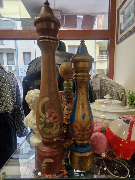 Разпродажба сувенири дървени