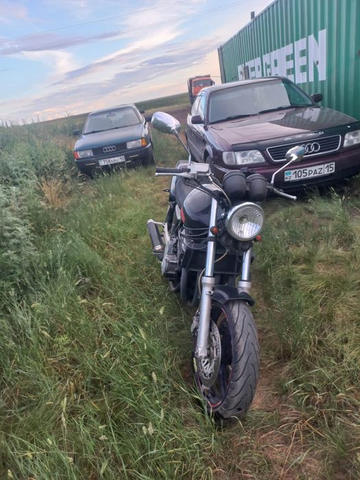 Продам  мотоцикл  хонда  400