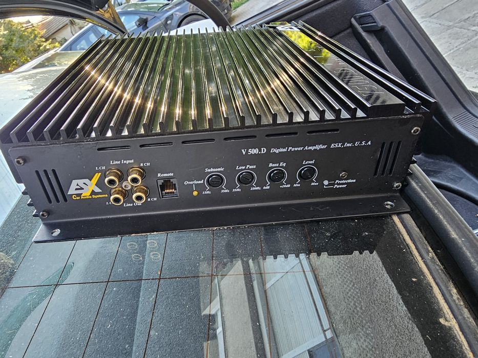 Усилвател ESX Vision v500.d