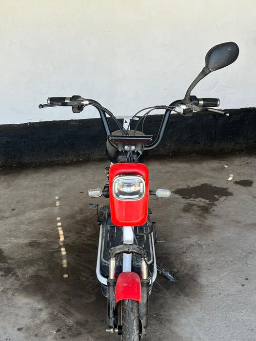 Электро скутер продам