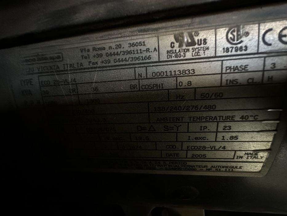 Продам генератор акса