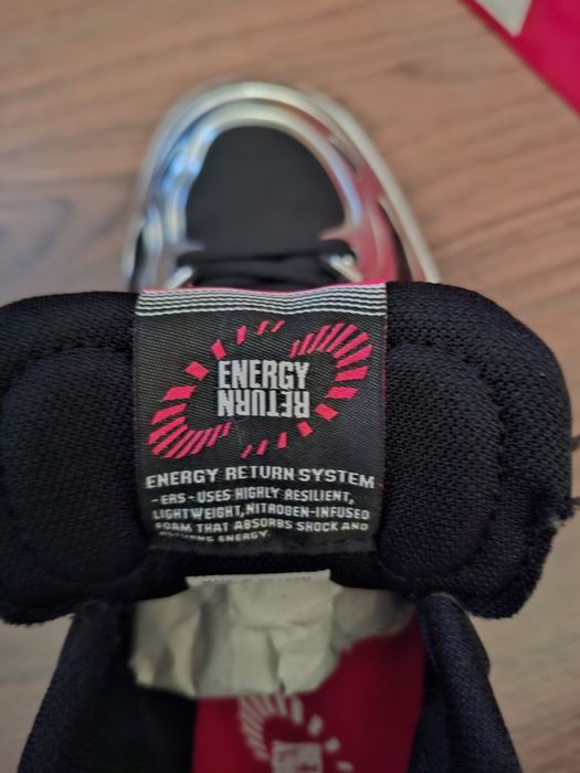 Reebok Engine A purtate o singura data