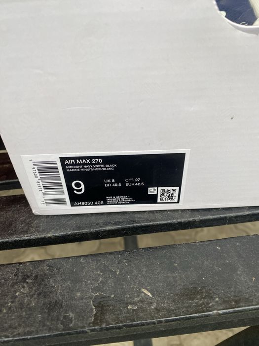 Adidasi Nike Air max 270