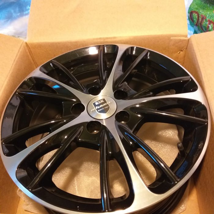 Диски, авторегистратор,  аккумулятор