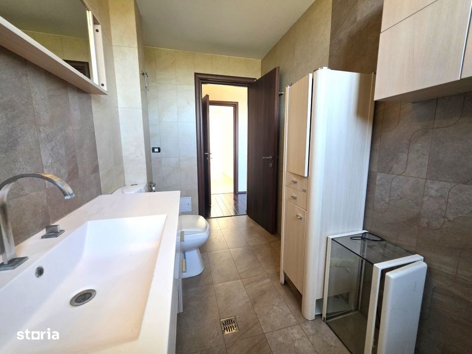 De vanzare apt 3 camere, spatios si luminos, in Prelungirea Ghencea 28
