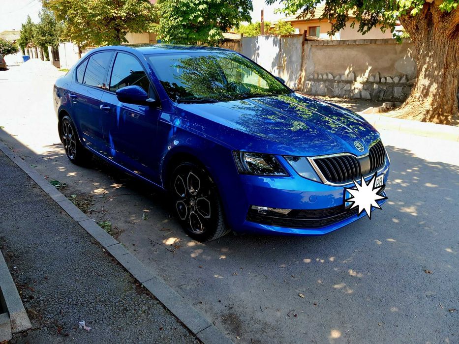 Автомобил Шкода Октавия