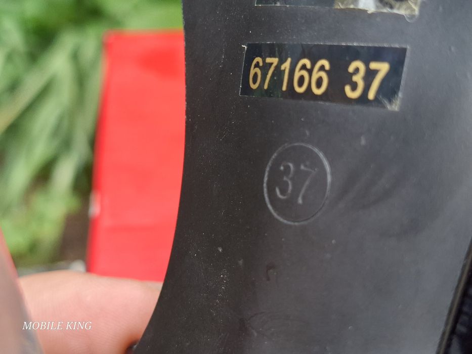 Нови Елегантни черни сандали с перли и прозрачен ток