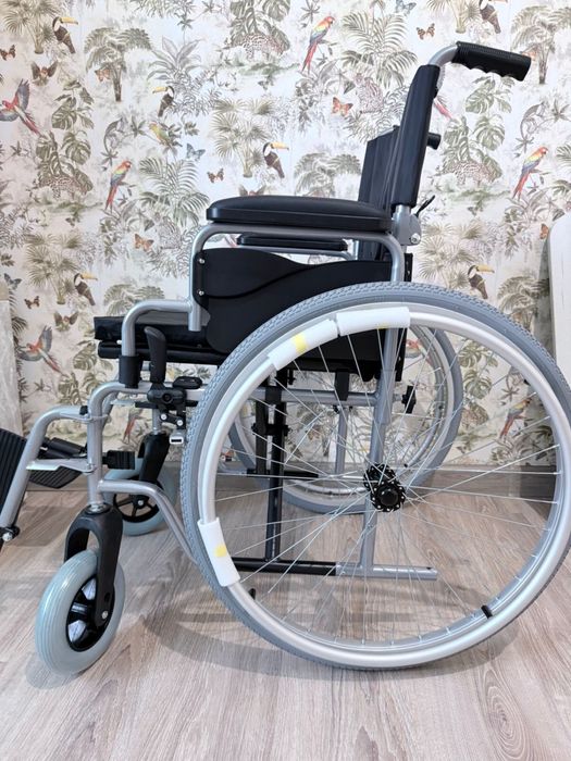 Прогулочная коляска,Тростик палочки