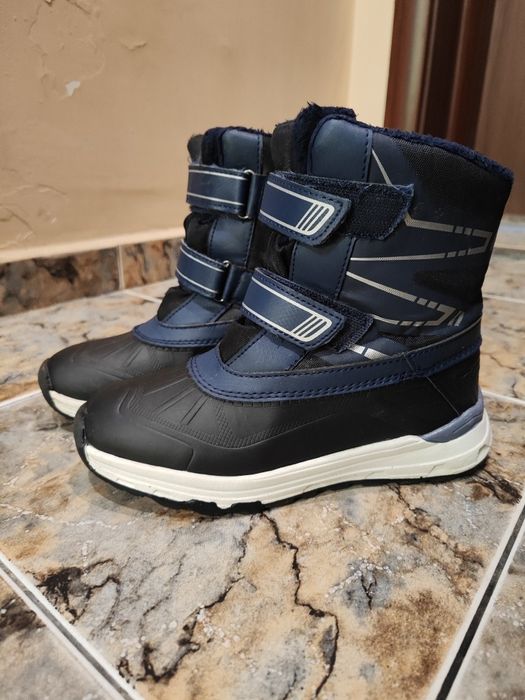 Апрески, боти и ботуши за дъжд