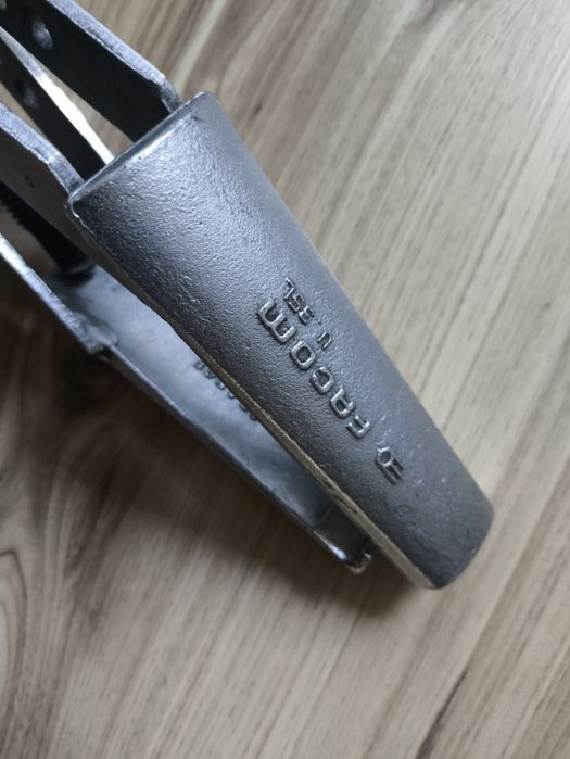 Външен скоба Facom  U.35 l с широки челюсти 15-75 мм