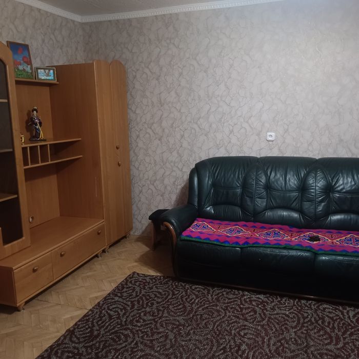 Сдаётся 2х комнатная квартира