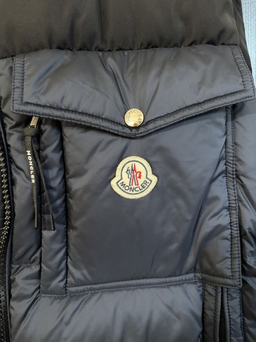 Vesta Moncler originala