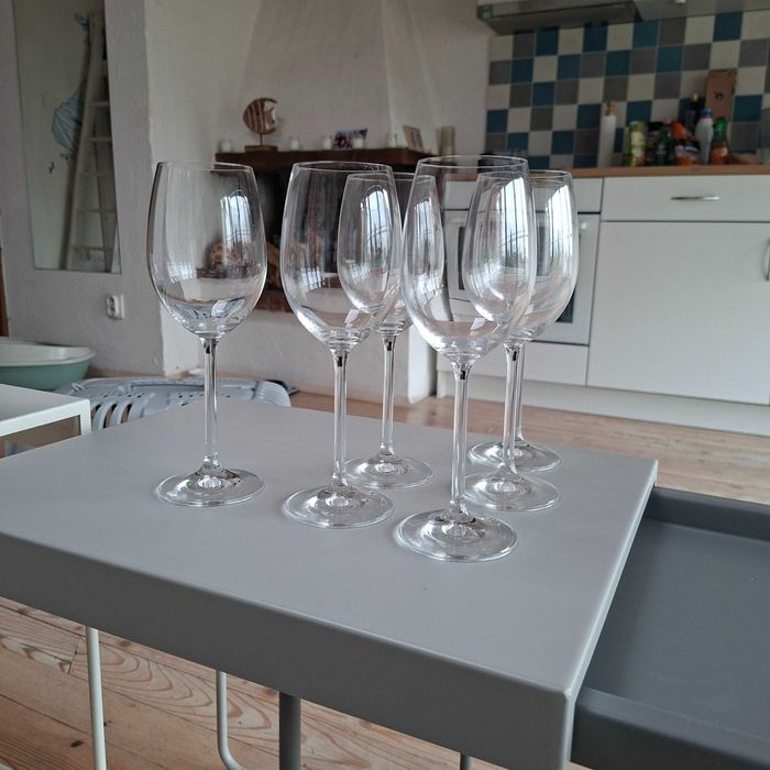 Комплект 6 елегантни винени чаши