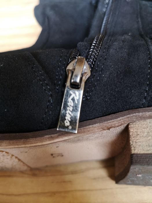 Дамски ботуши KARINO, 37-38 номер, естествена кожа, велур, лицева