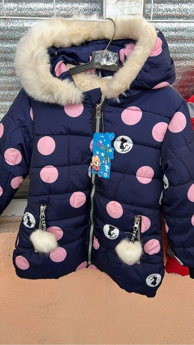 Куртки үа девочку