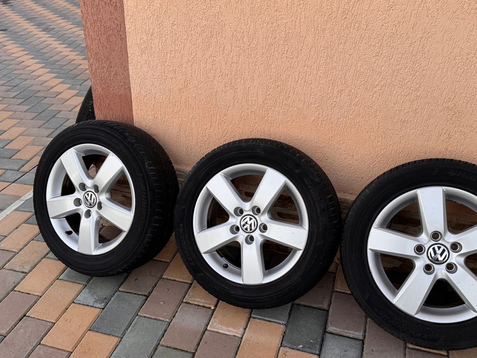 Jante + cauciucuri iarna 205 /55 R16/Volkswagen/Skoda/audi a4 /Seat