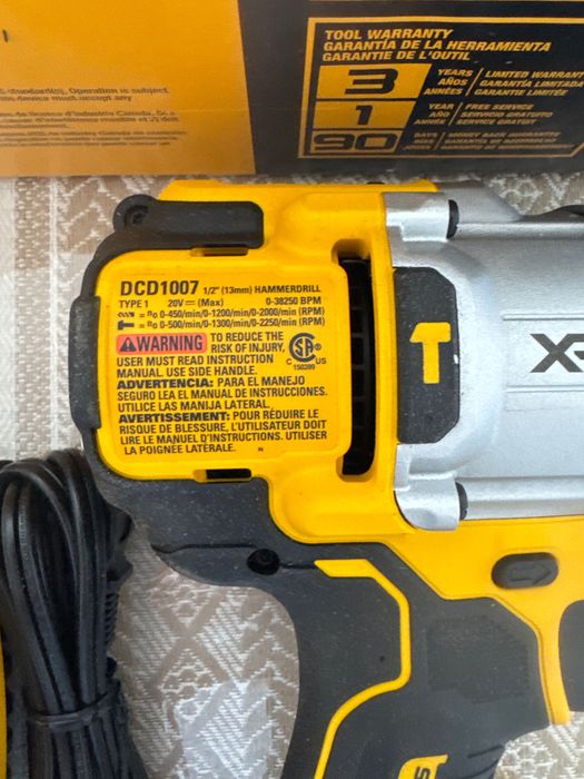 Шуруповерт дрель Dewalt DCD 1007WW1