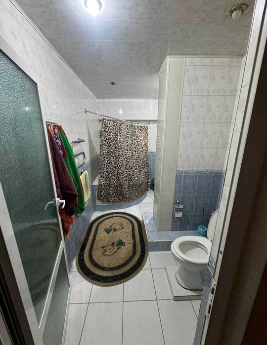 Продается квартиру Центр  Ц1 4комнатная  114м2