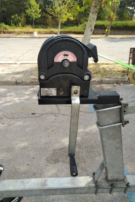 Колесар ,ремърке, лодка риболов,воблер