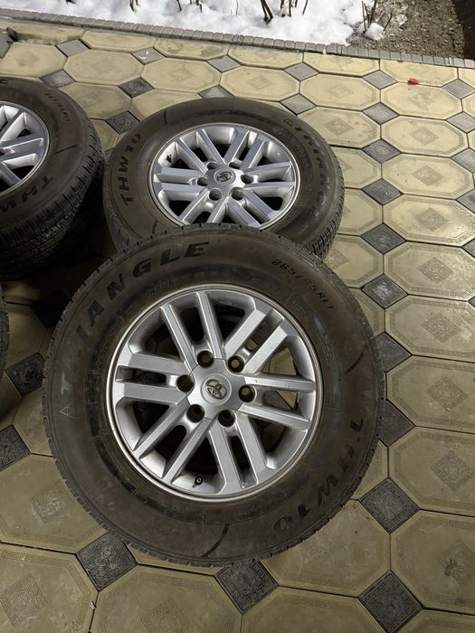 Комплект дисков с шинами