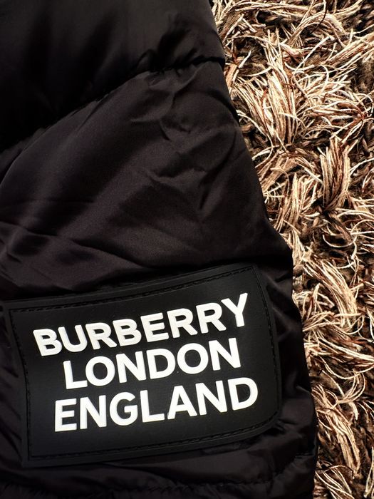 burberry puffer marime L fit M