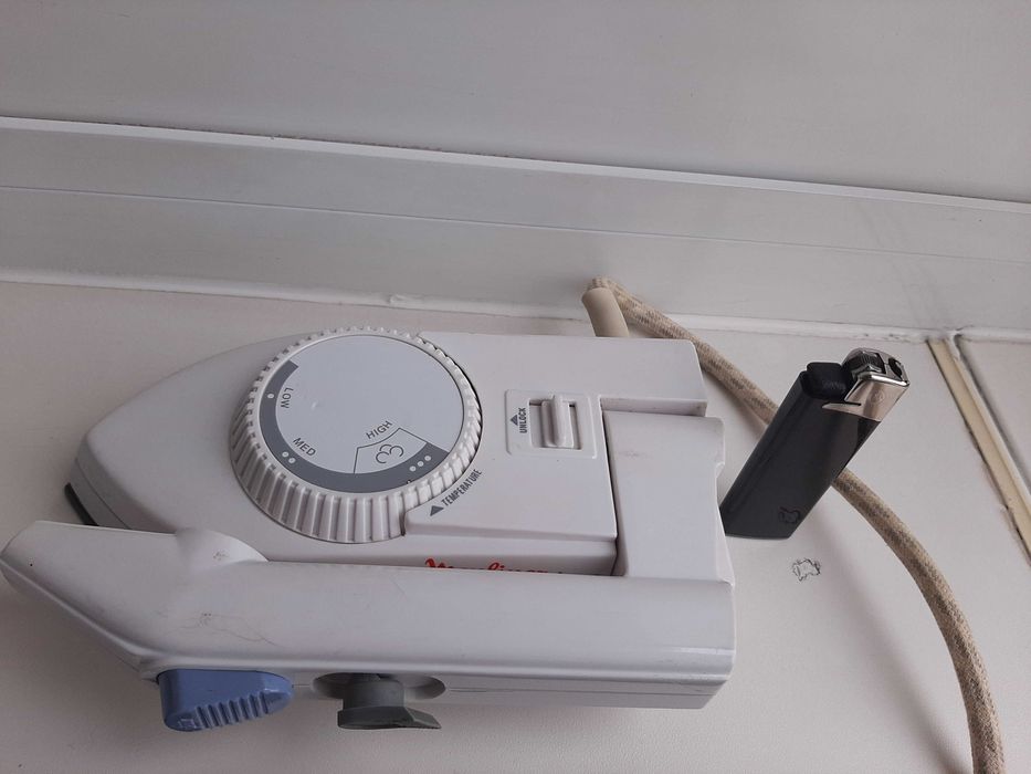 Туристическа ютия Moulinex Travel Jet