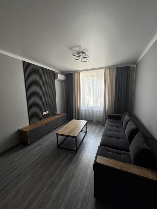 Сдах 2 х комнатную квартиру