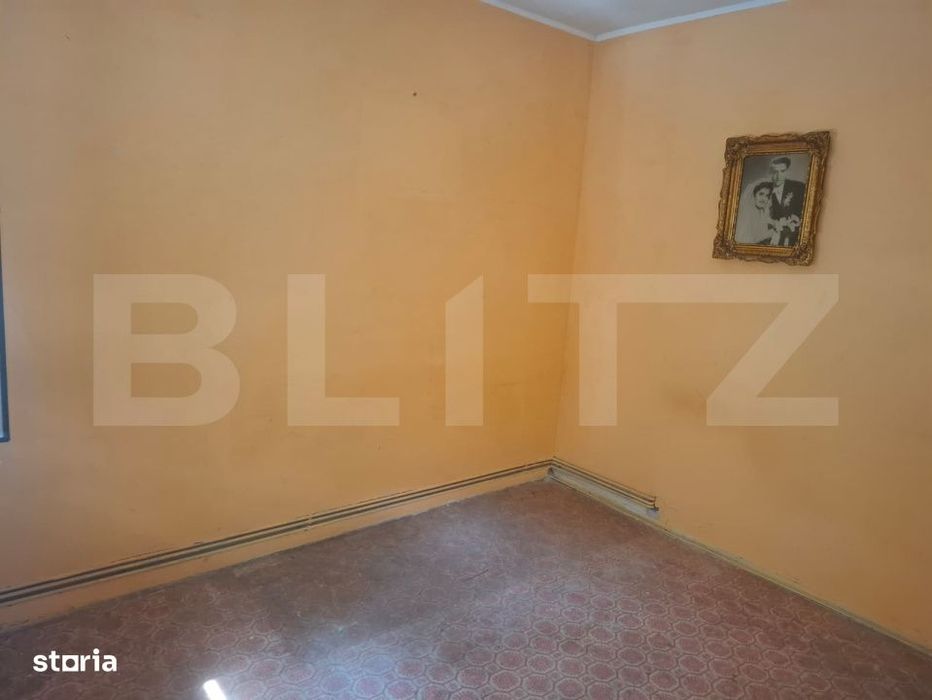 Apartament de vanzare, 50 mp, zona Gaesti