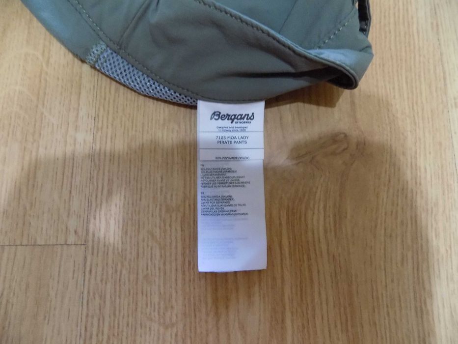 къси панталони bergans of norway шорти екип дамски туризъм оригинал M