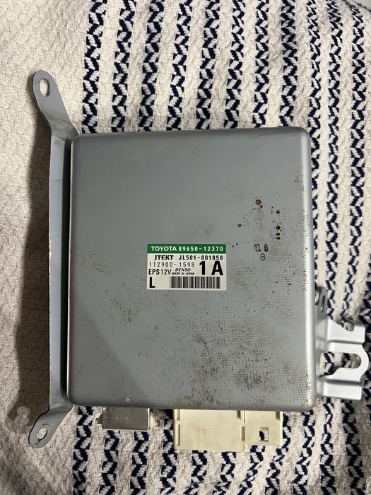 Блок ЭУР тойота королла е150