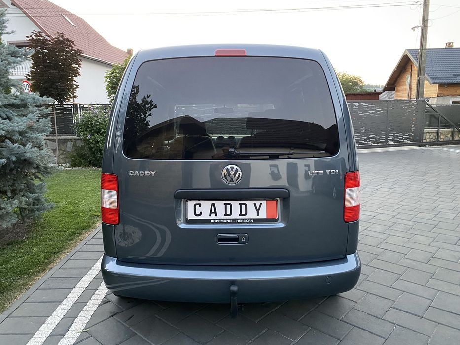 VW Caddy Life 1,9 Tdi~77-KW-105-Cp-top fara Rugina