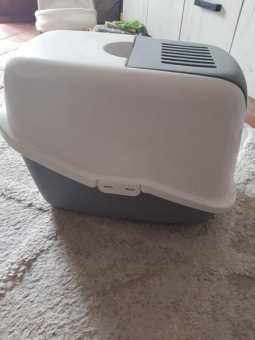 Litieră pisici de vânzare,rucsac și ham de calorifer