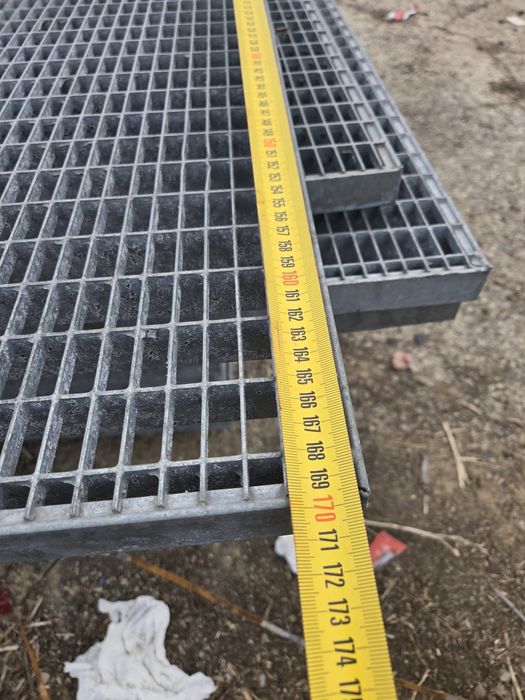 Vindem grătare zincate galvanizate la ori ce dimensiuni se debitează ș