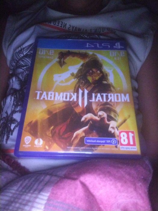 Mortal kombat 11 для плейстейшн 4  брал за 400