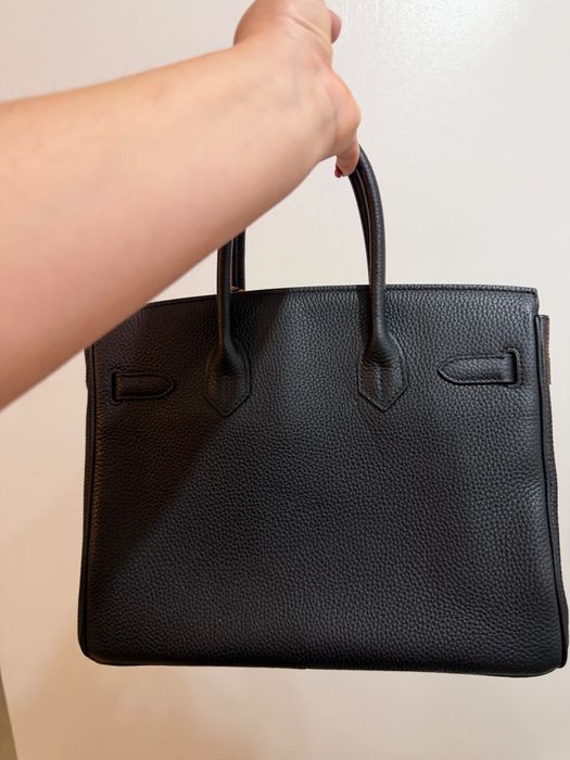 Geantă Hermès Birkin neagră – piele naturală, hardware auriu