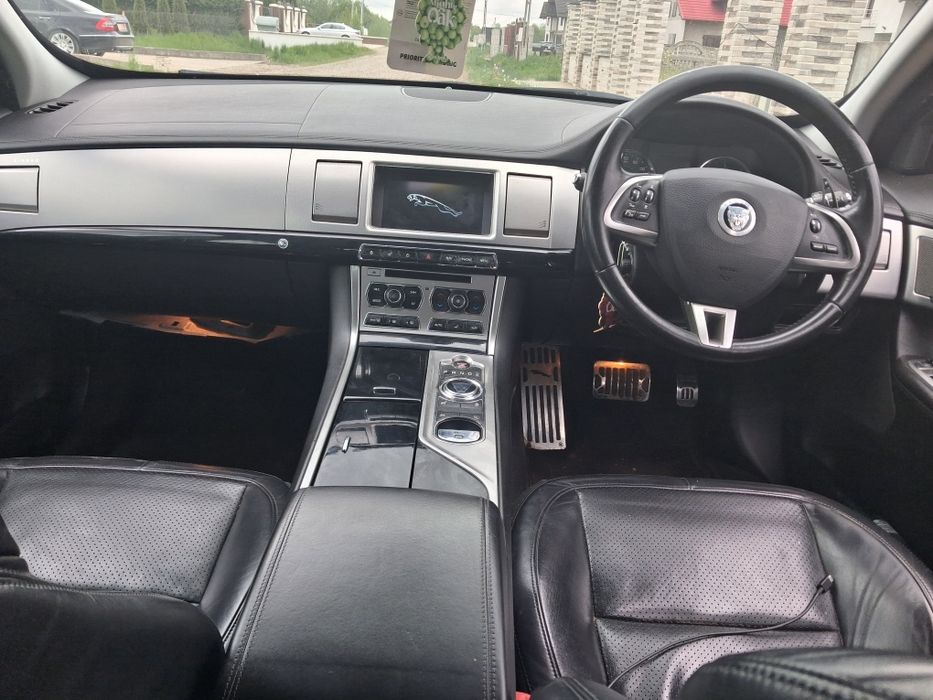 Jaguar xf 2012 3.0d Euro 5