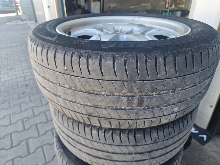 Гуми с Джанти за Audi A5,A6 225/50 R17 Michelin 2016 dot