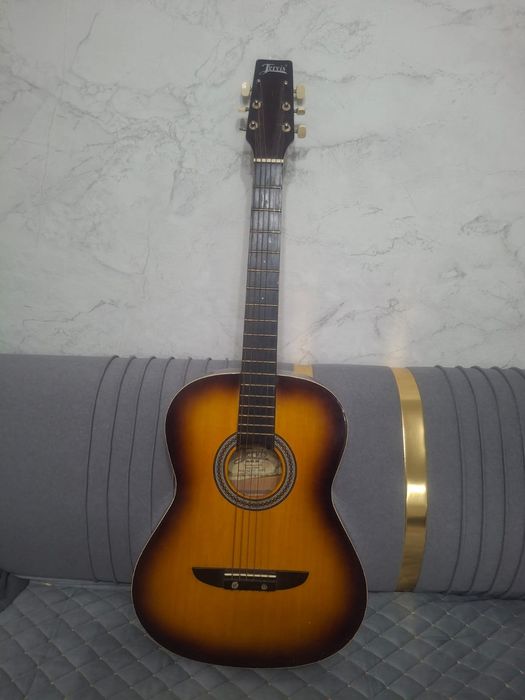 Гитара хароший состояние